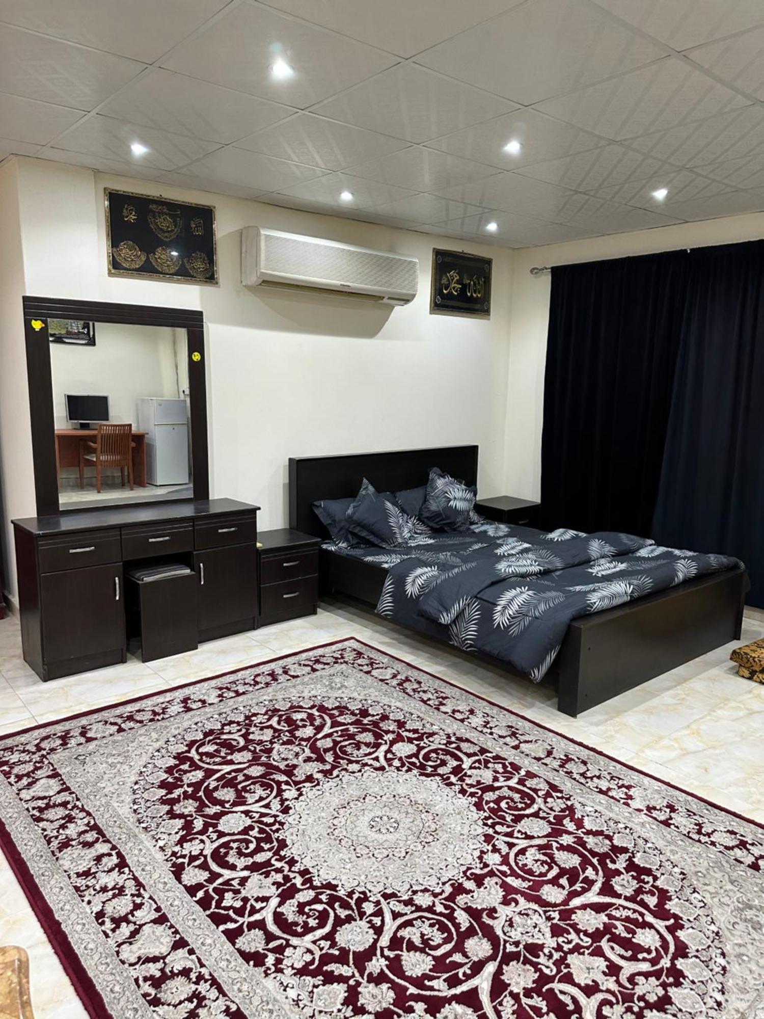 Homestay Al Ramla, Na'eem Bin Masoud St#8, Villa#10 *