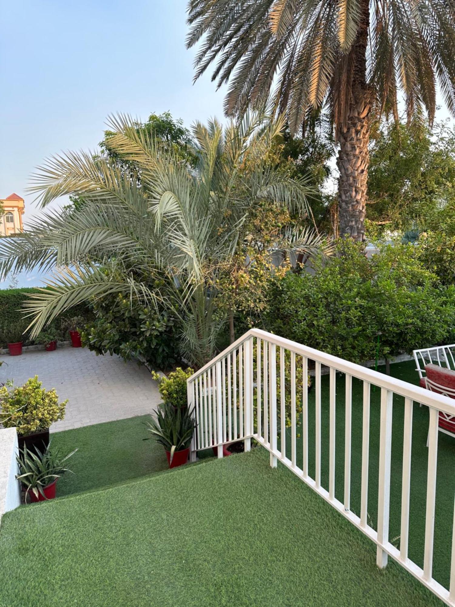 Al Ramla, Na'eem Bin Masoud St#8, Villa#10 Sharjah